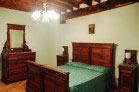 antique furniture apartment in Lucca
